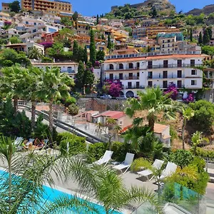 Minerva Luxury Town Center , Pool And Parking , Taormina Italy