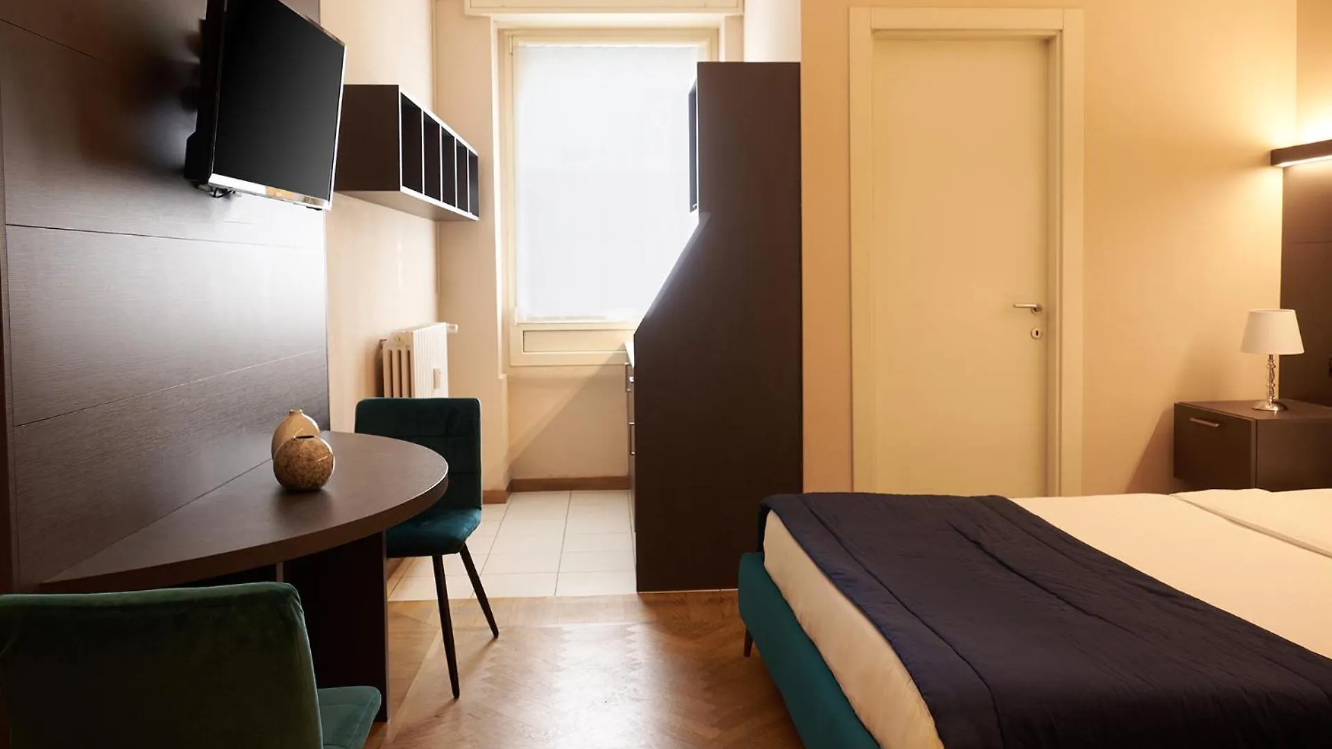 Milan Retreats Duomo Apartment